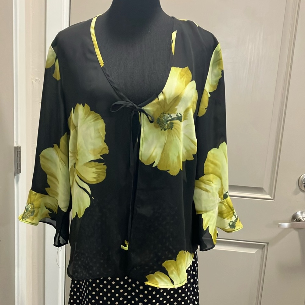 Vintage studio C black jacket with big green flowers  size 14